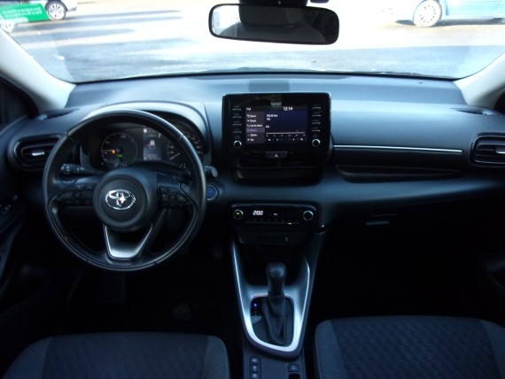 TOYOTA Yaris TOYOTA YARIS-005.jpg